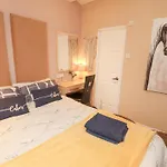 Casa de Férias Rosie's Zen Den *