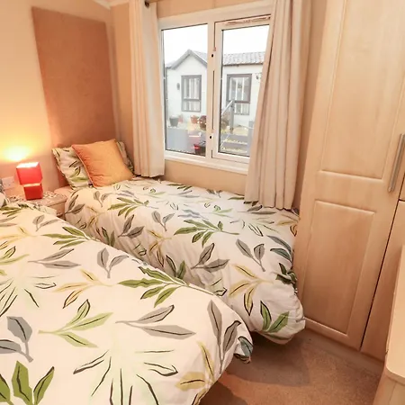 Rosie's Zen Den Holiday home